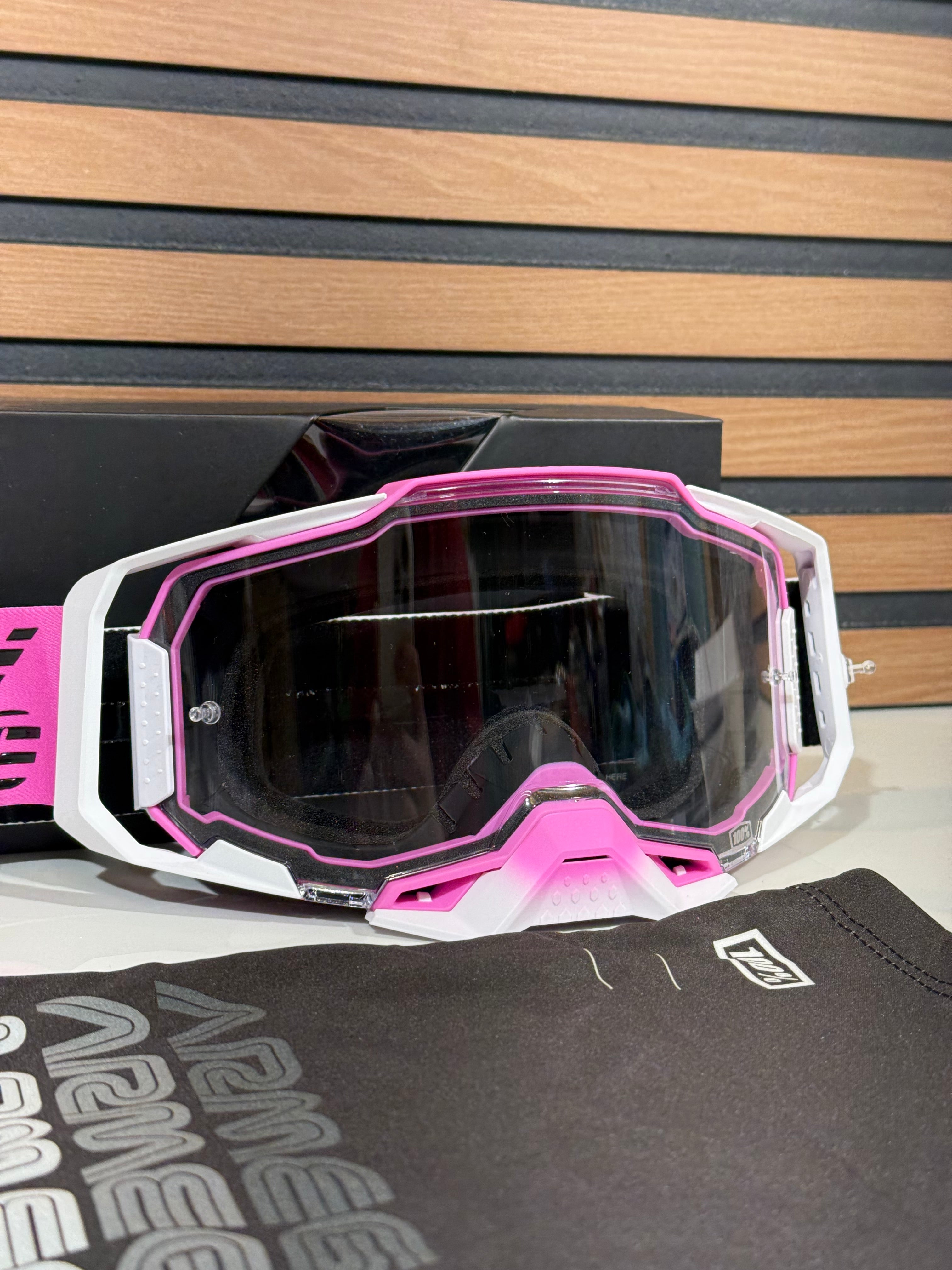 100% Armega Goggles Harmony Pink / White - Clear Lens