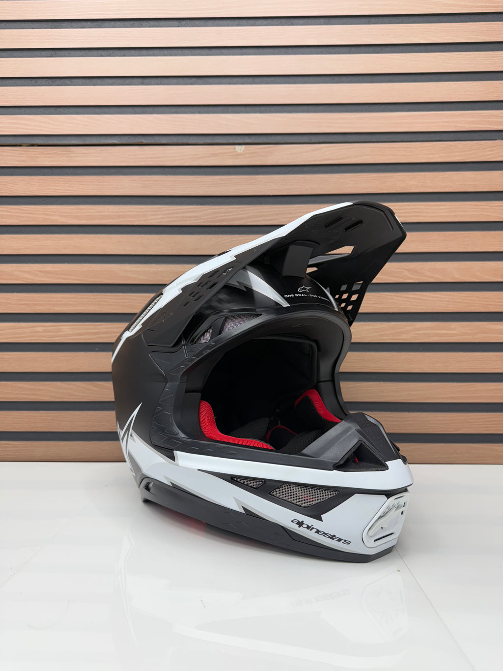 Open Box - ALPINESTARS Supertech M10 SM10 Helmet Ampress Matte - M