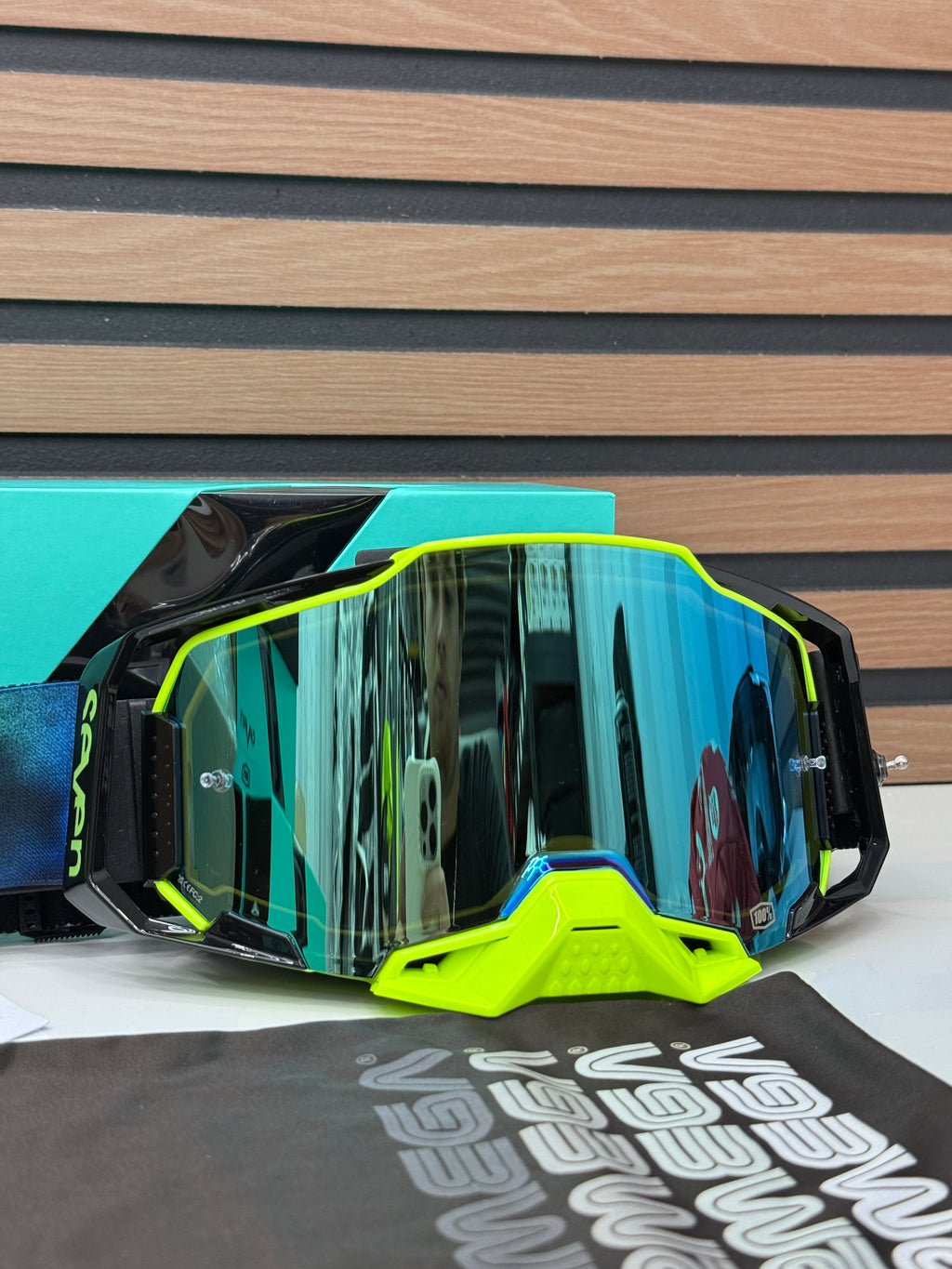 100% Armega x Seven Goggle Haze - Black / Flo Yellow - Blue Mirror Lens