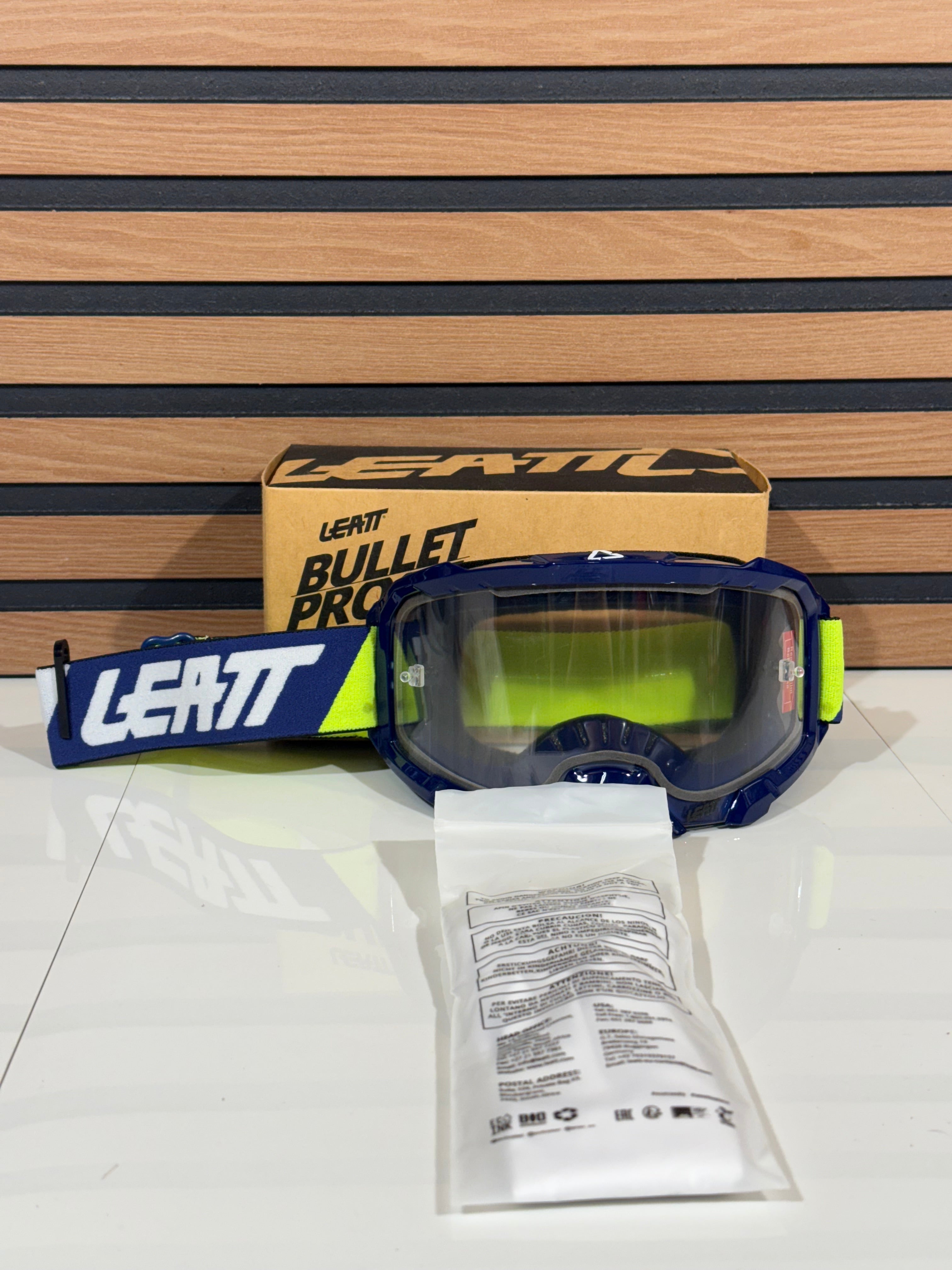 LEATT VELOCITY 4.5 MOTO MX GOGGLES Blue / Neon - Clear Lens