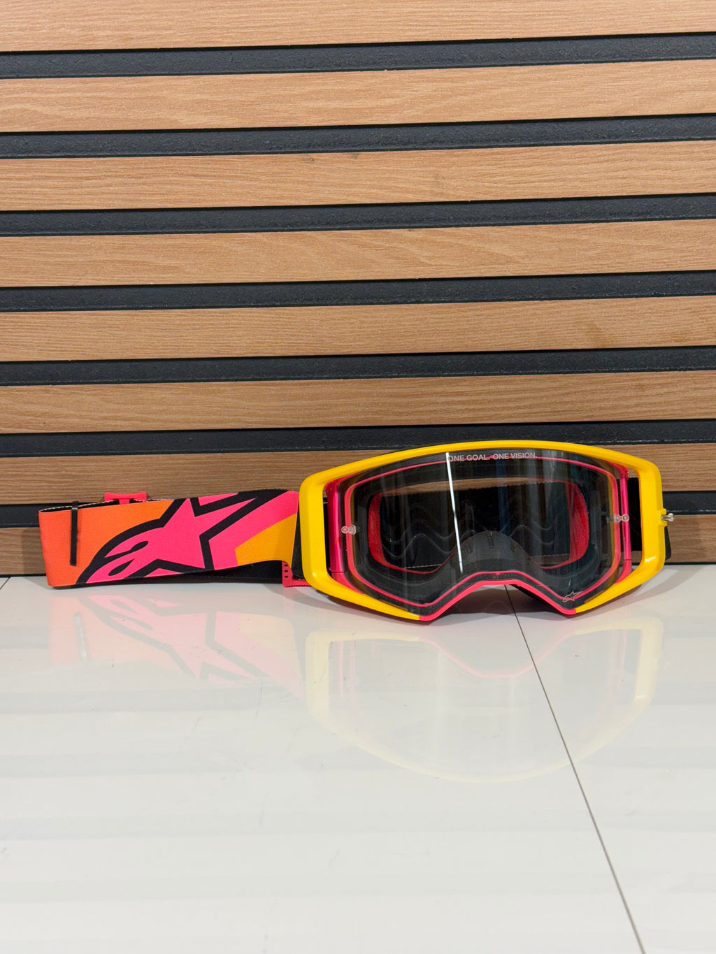 Used Alpinestar Supertech Corp Goggles Yellow / Pink - Clear Lens