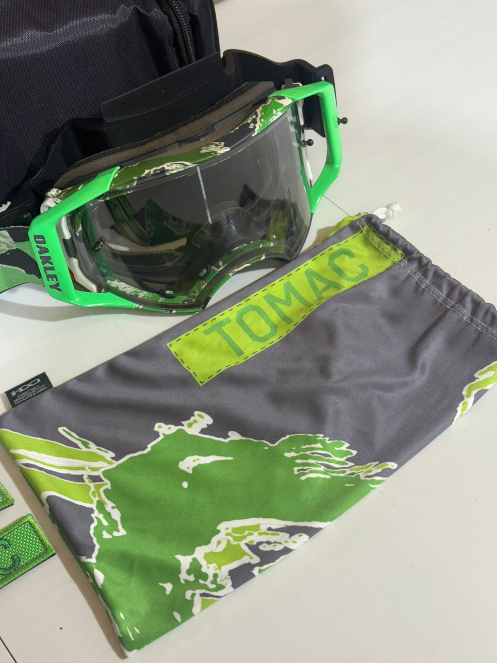 Used Rare Oakley Airbrake Eli Tomac Goggle “ Neon Camo ” - Clear Lens