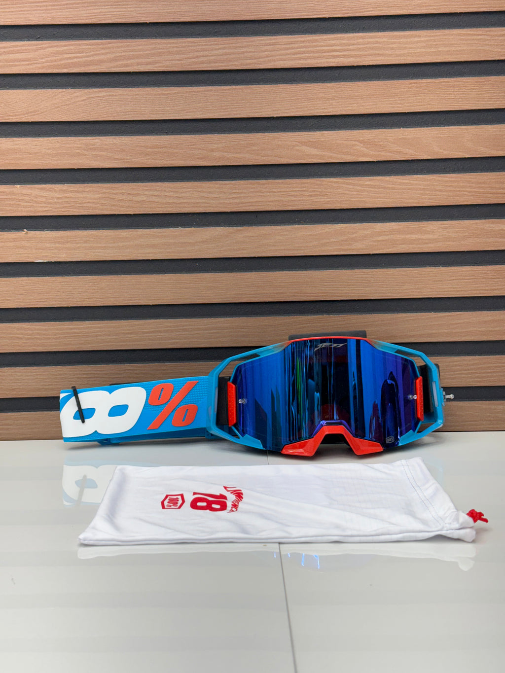 100% Armatic Goggle LE Lawrence 18 Blue / Red - Blue Mirror Lens