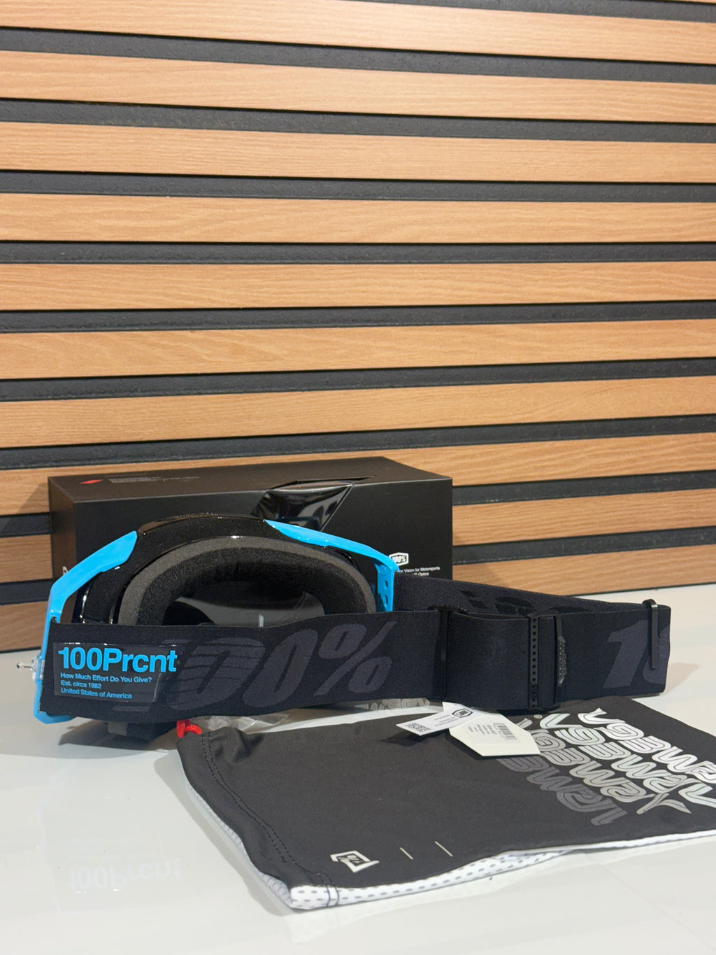 100% Armega Goggle “Barely”Black / Blue - Clear Lens