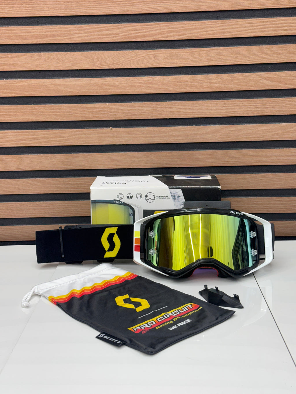Pro Circuit X Scott Prospect MX Goggle Black / Yellow - Gold Mirror Lens