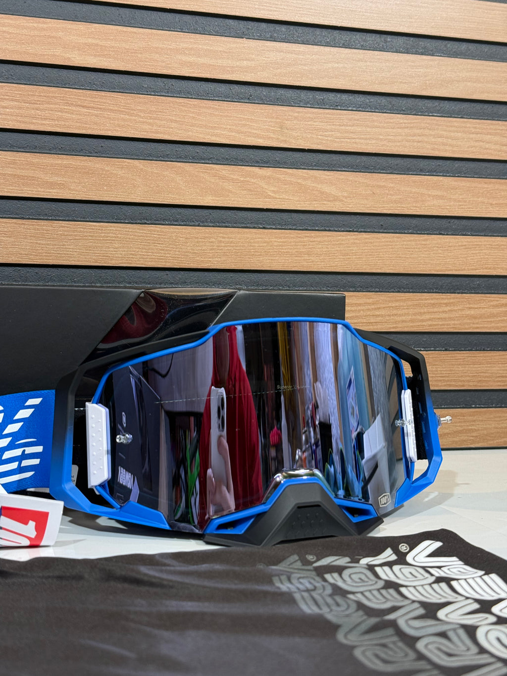 100% ARMEGA GOGGLE ROCKCHUCK - FLASH SILVER LENS
