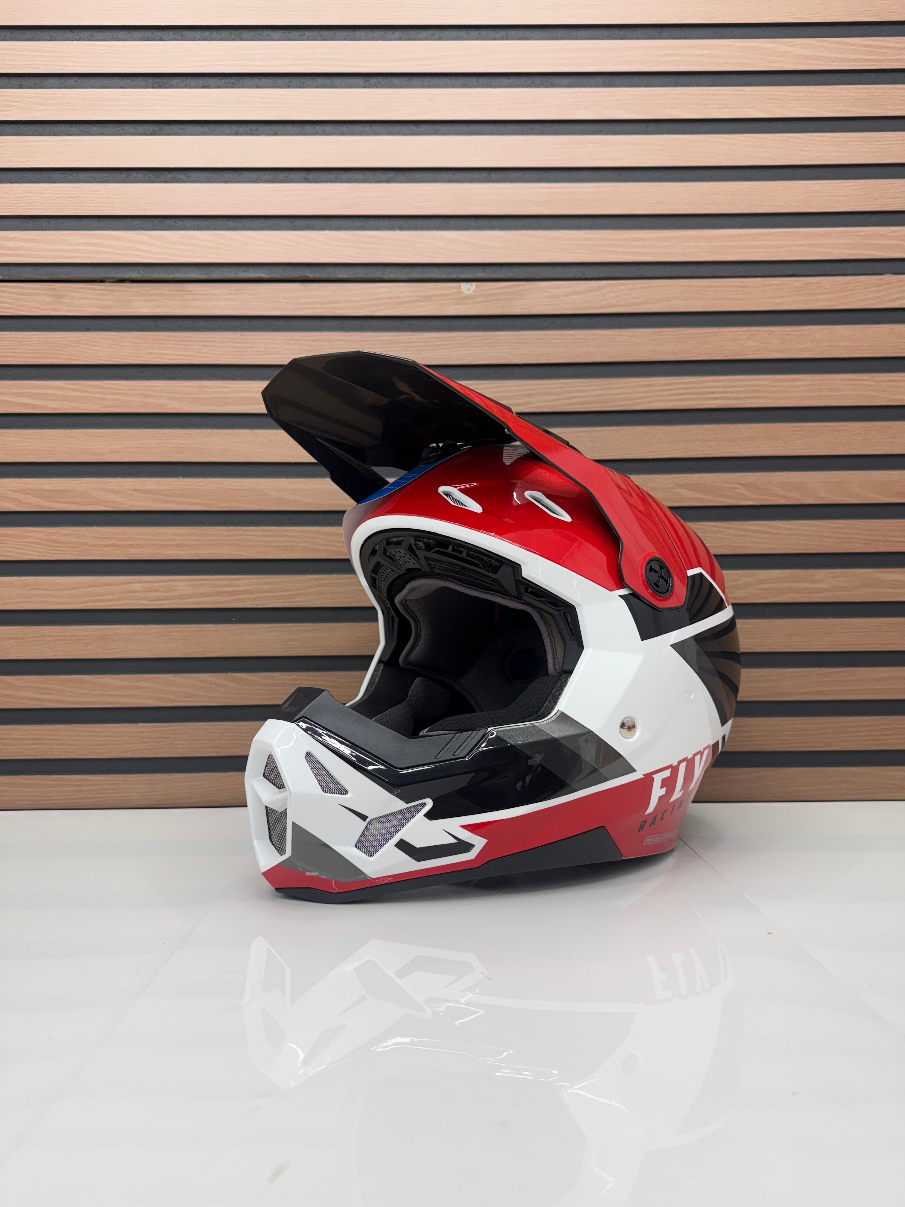 Open Box - FLY RACING Formula CP Rush Helmet - Red / White - Medium
