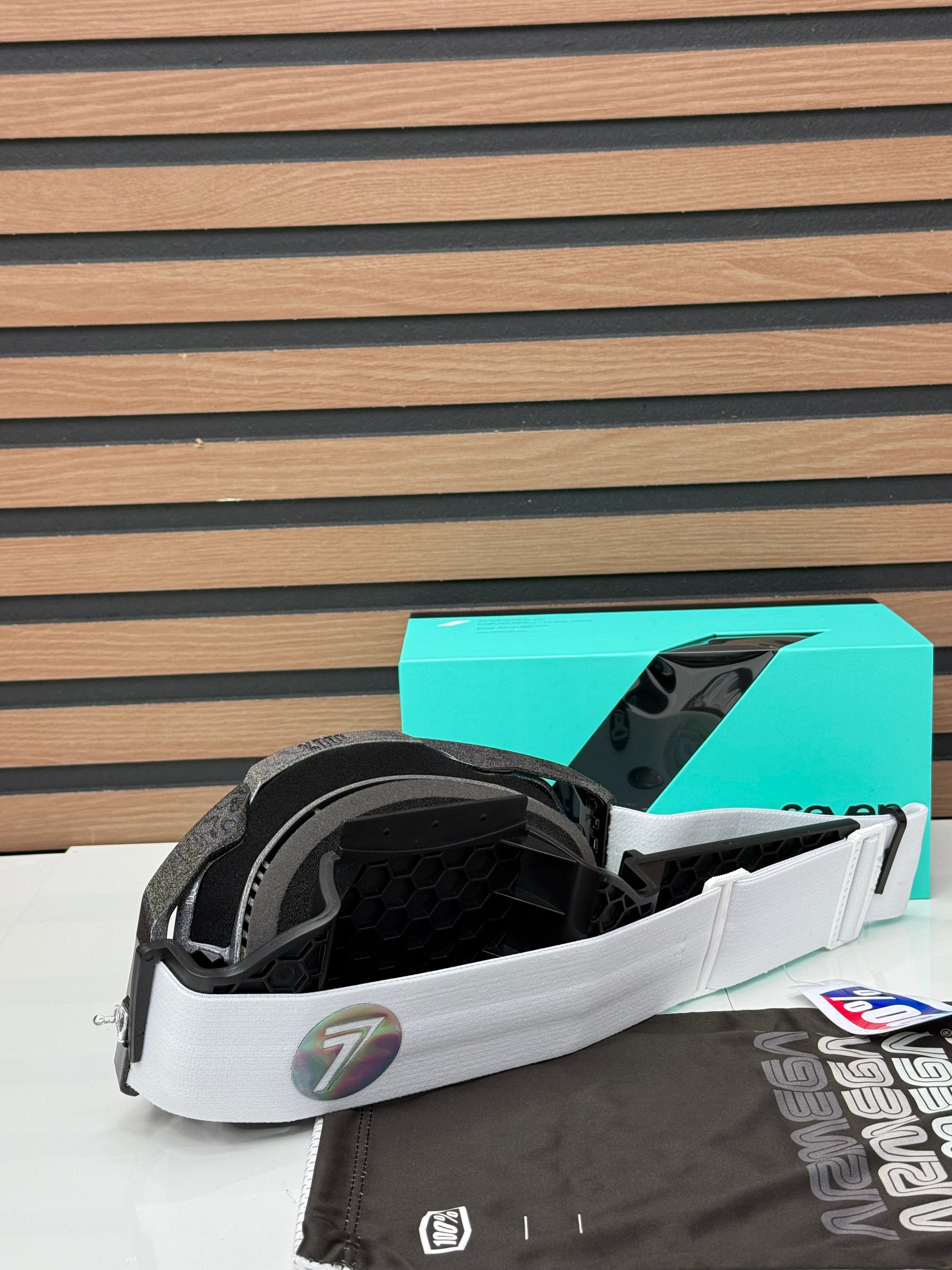 100% Armega x Seven Goggle Holowave White / Bassboat - Smoke Lens