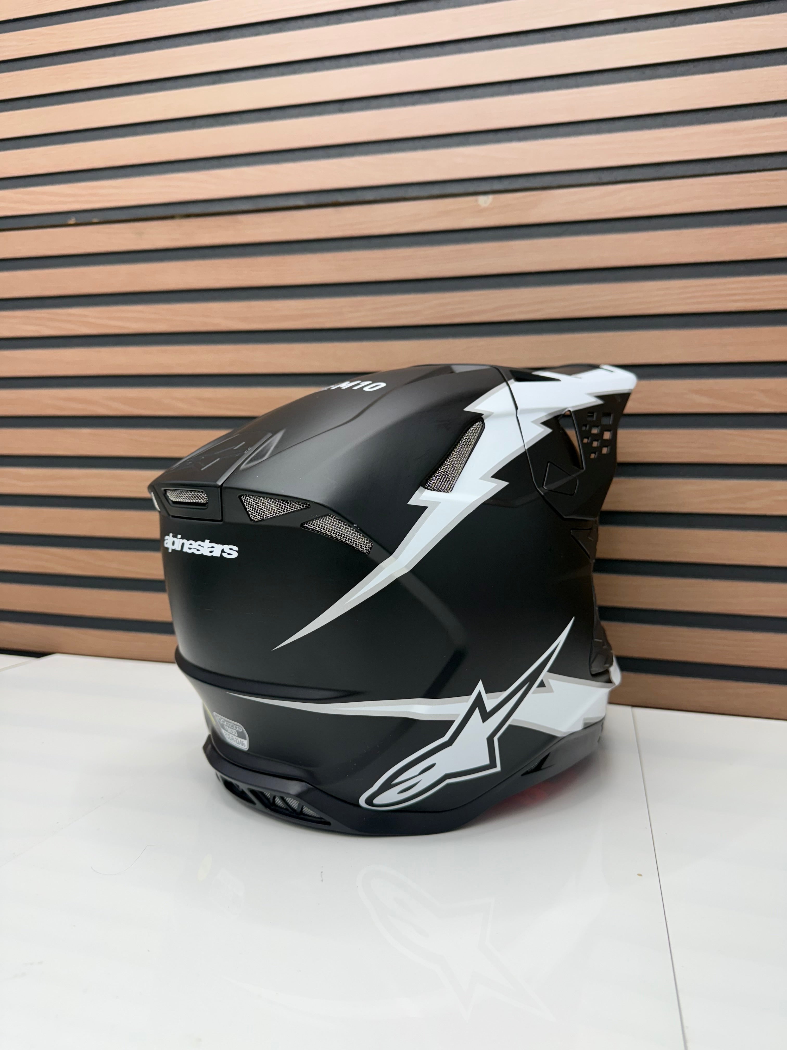 Open Box - ALPINESTARS Supertech M10 SM10 Helmet Ampress Matte - M