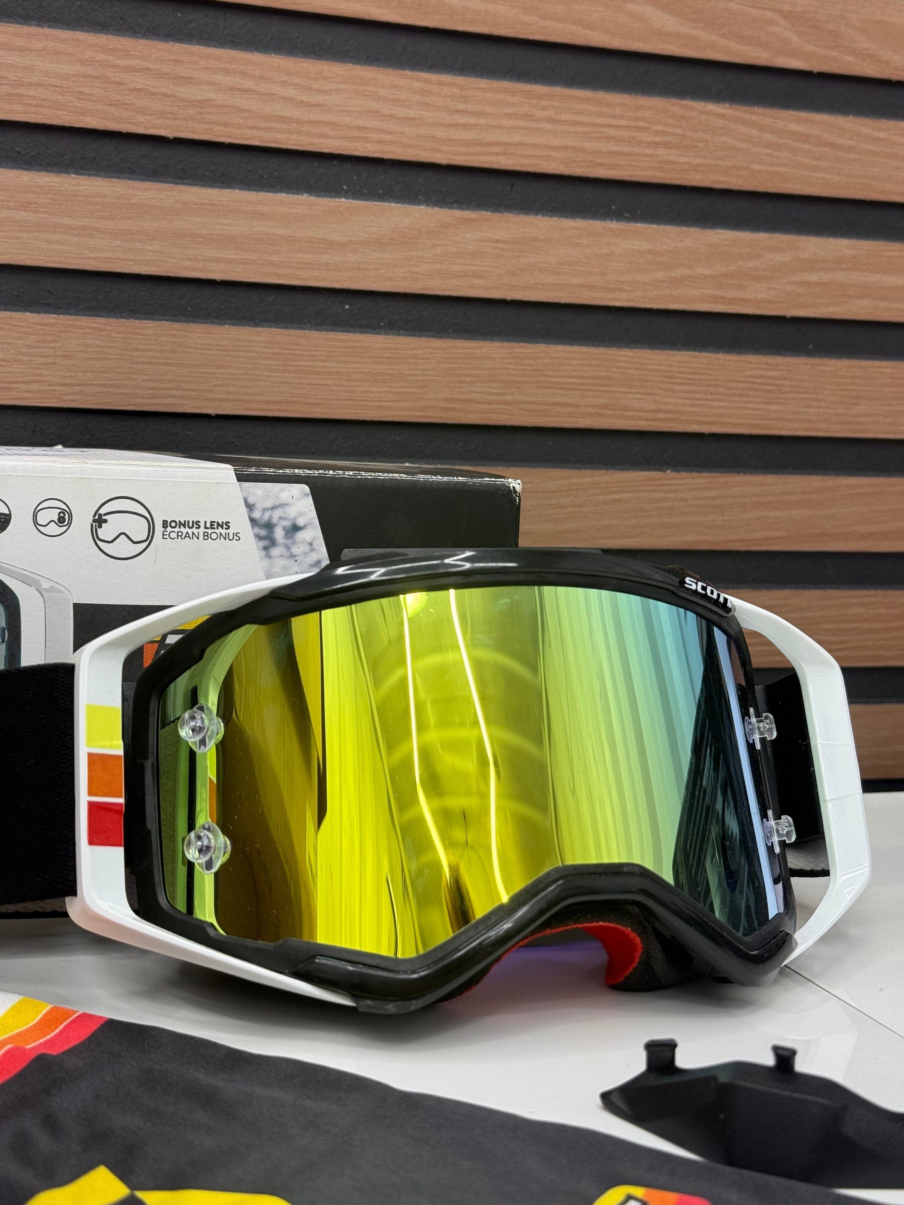 Pro Circuit X Scott Prospect MX Goggle Black / Yellow - Gold Mirror Lens