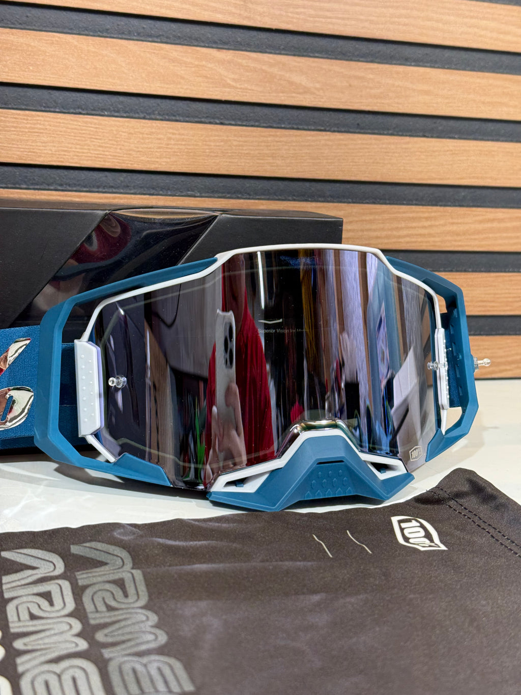 100% Armega Albar Goggles Blue / Chrome - Silver Mirror Lens