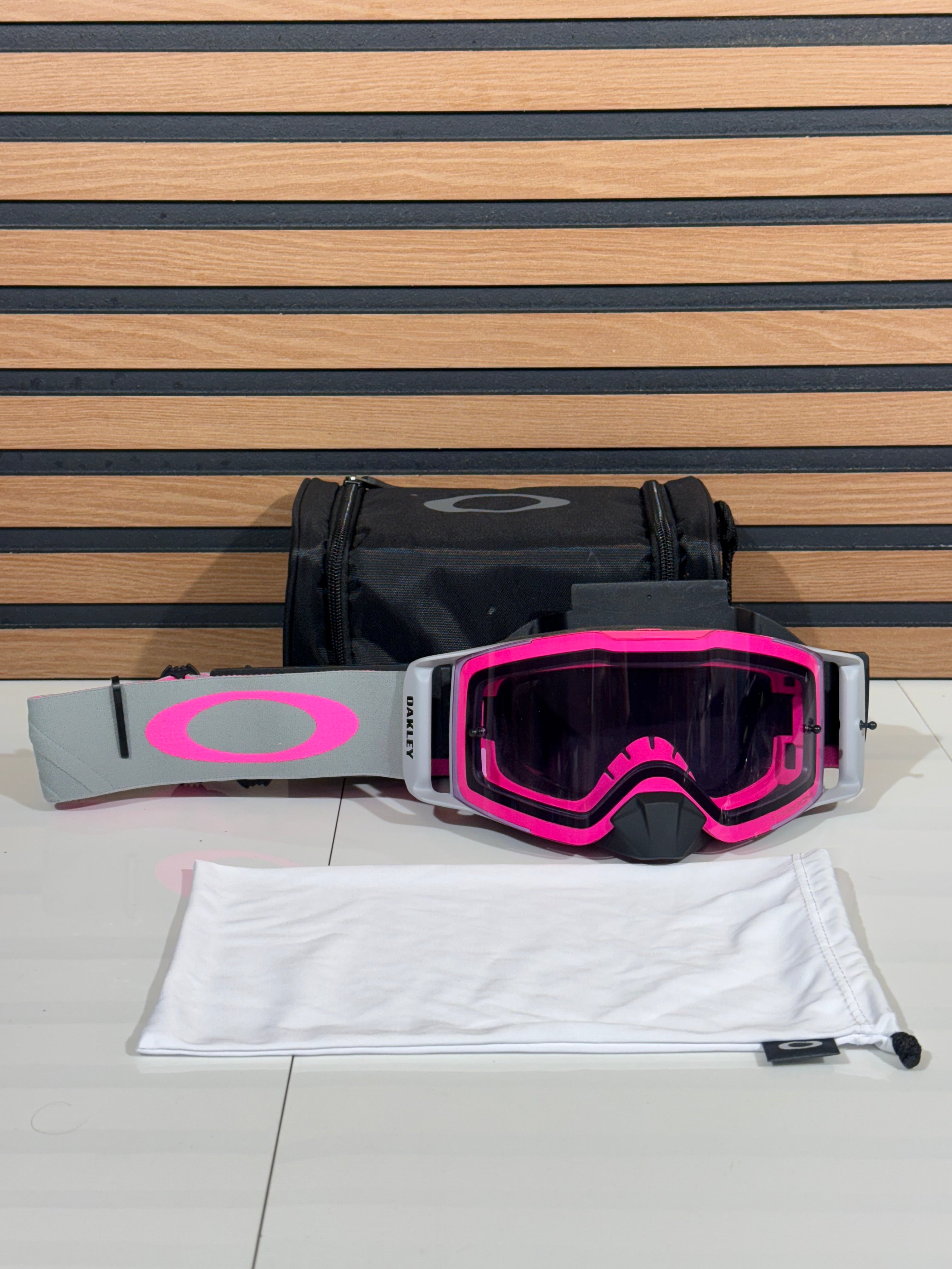 Oakley Front Line Goggles Tuff Blocks Gunmetal Pink / Grey - Prizm Low Light